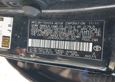 2011 Toyota Prius Three z USA, uszkodzony, nr VIN JTDKN3DU5B1461281
